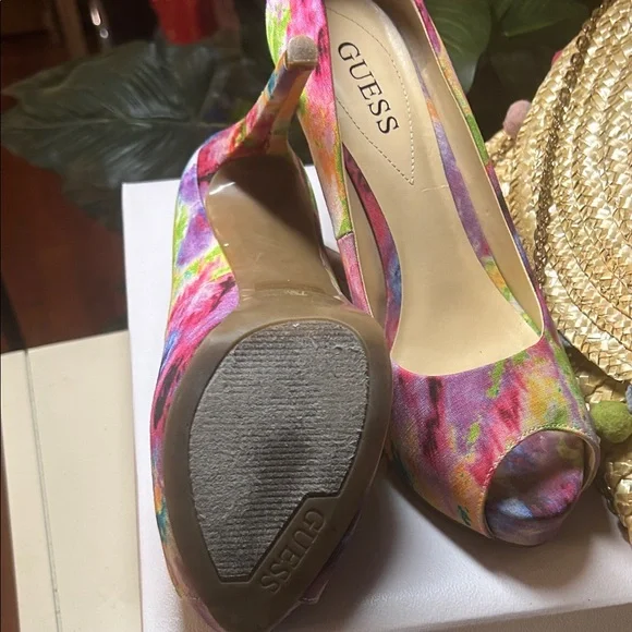 GUESS Vibrant Tie-Dye Peep Toe Heels - Picture 8 of 8